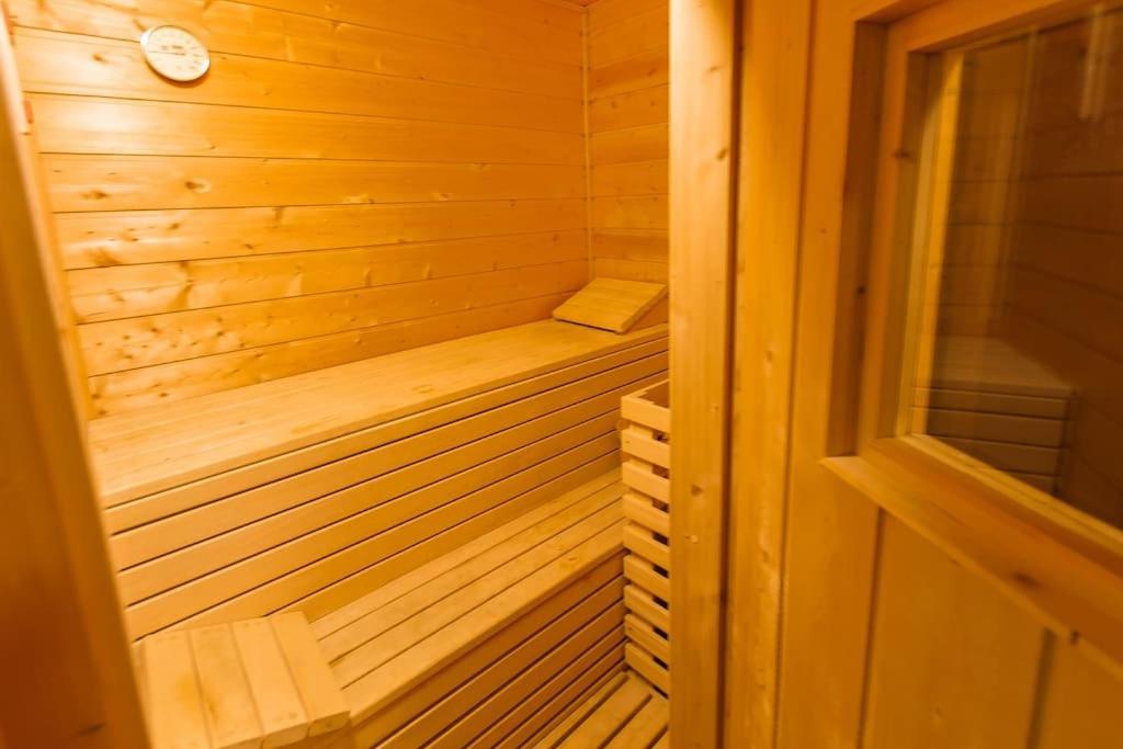 2-Zimmer Dg-Apartment Mit Eigener Sauna Oberhaching Zewnętrze zdjęcie